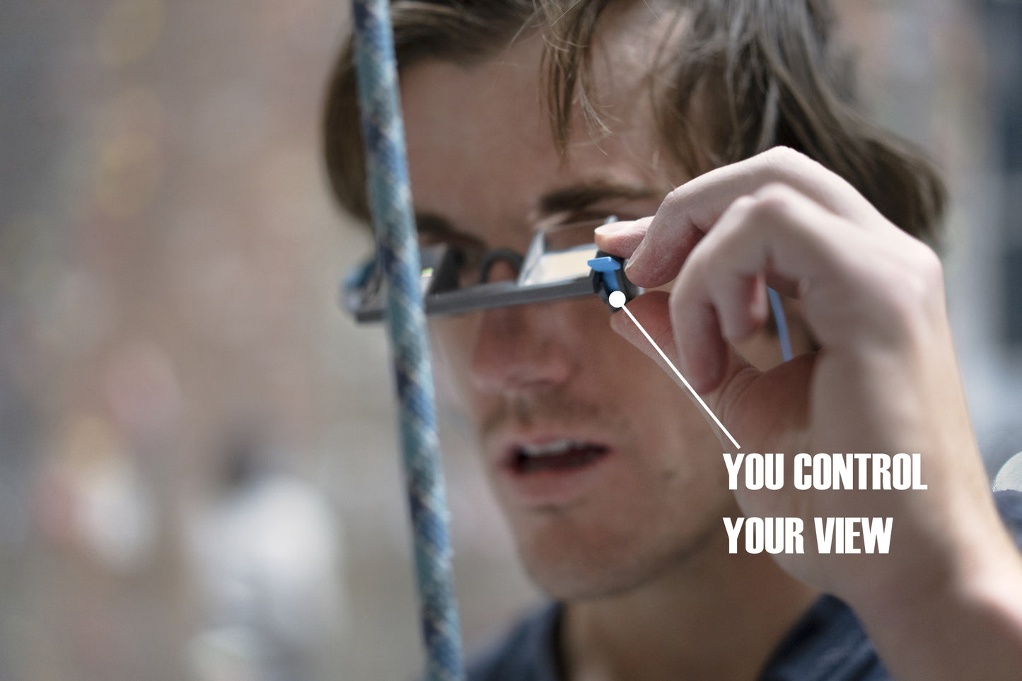Shoing how you can control the belay glasses angel and view